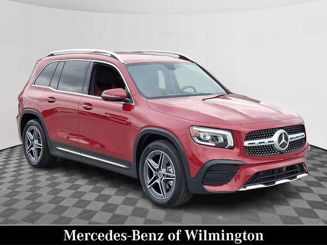 Photo of 2022 Patagonia Red Metallic Mercedes-Benz GLB 250