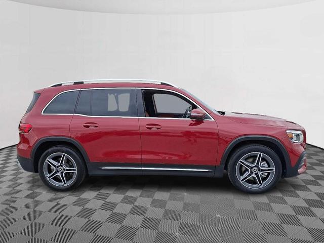 Photo of 2022 Patagonia Red Metallic Mercedes-Benz GLB 250