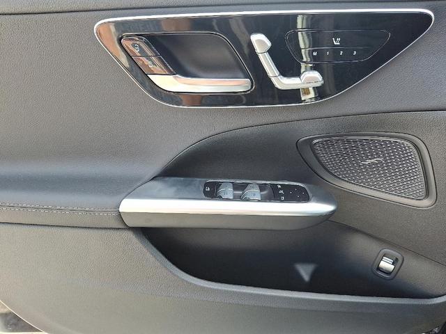 Photo of 2025 Black Mercedes-Benz C-Class