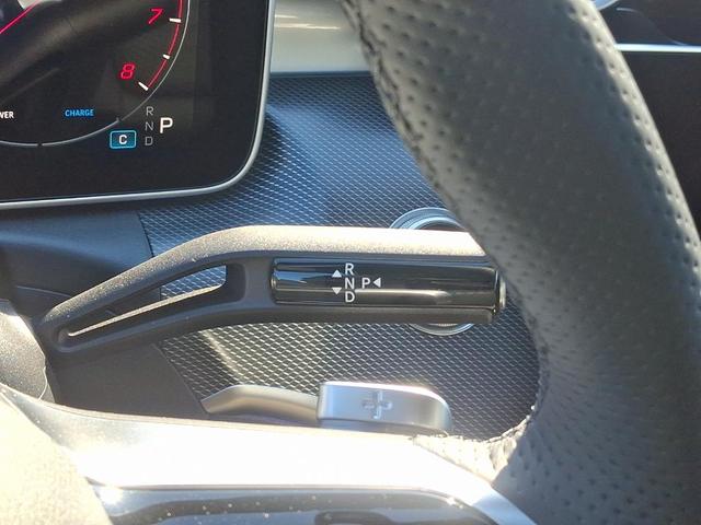 Photo of 2025 Black Mercedes-Benz C-Class
