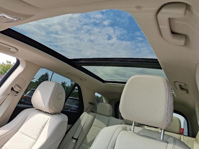 Photo of 2026 Polar White Mercedes-Benz GLE 350