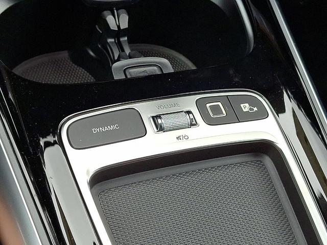 Photo of 2025 Midnight Black Mercedes-Benz GLA 250