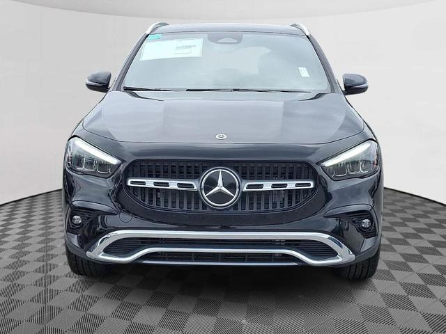 Photo of 2025 Midnight Black Mercedes-Benz GLA 250