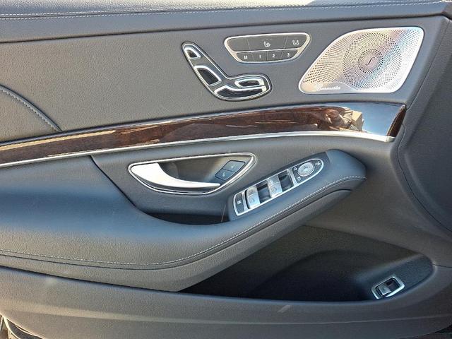 Photo of 2020 Black Mercedes-Benz S-Class