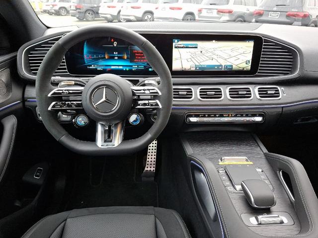 Photo of 2025 MANUFAKTUR Moonlight White Metallic Mercedes-Benz AMG GLE 53