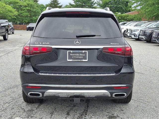 Photo of 2025 Black Mercedes-Benz GLS 450