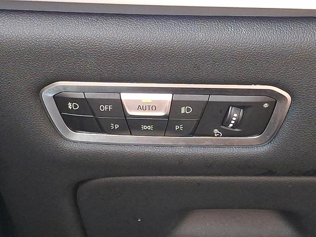 Photo of 2022 Alpine White BMW X7