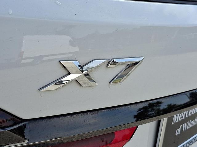 Photo of 2022 Alpine White BMW X7