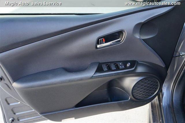 Photo of 2020 Magnetic Gray Metallic Toyota Prius Prime