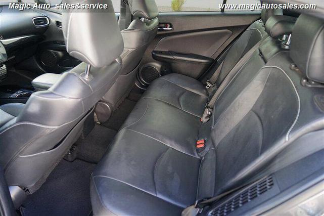 Photo of 2020 Magnetic Gray Metallic Toyota Prius Prime