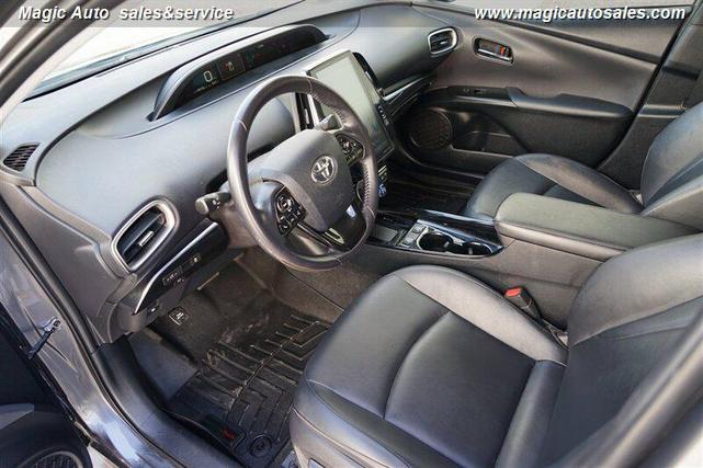 Photo of 2020 Magnetic Gray Metallic Toyota Prius Prime