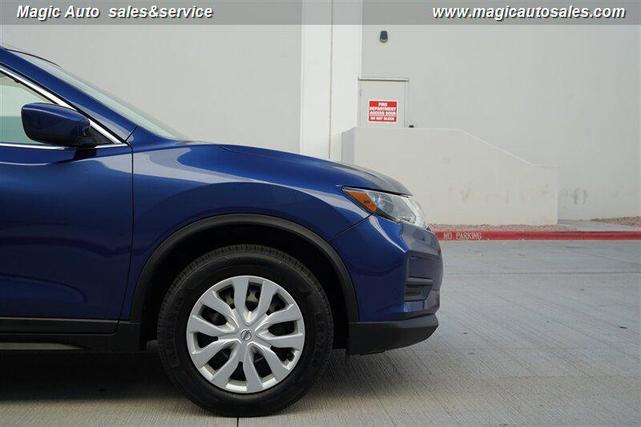 Photo of 2020 Caspian Blue Metallic Nissan Rogue