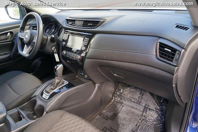 Photo of 2020 Caspian Blue Metallic Nissan Rogue