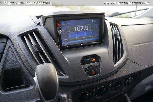 Photo of 2018 Oxford White Ford Transit-250