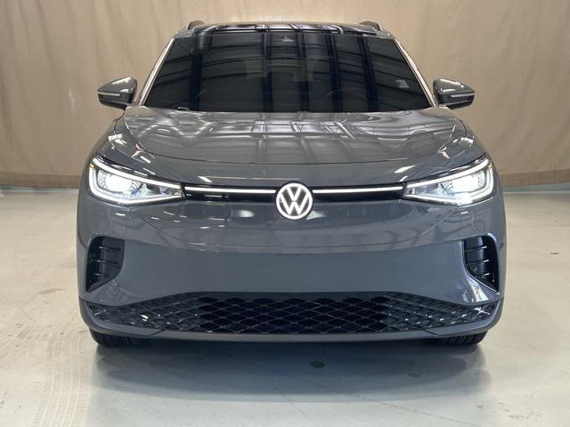 Photo of 2023 Pure Gray Volkswagen ID.4