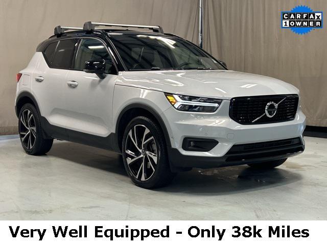 2022 Volvo XC40