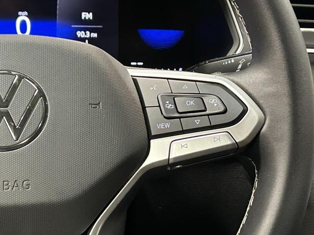 Photo of 2024 Platinum Gray Metallic Volkswagen Tiguan