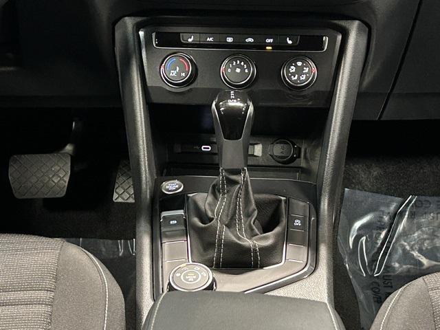 Photo of 2024 Platinum Gray Metallic Volkswagen Tiguan