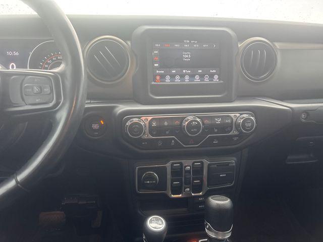 Photo of 2021 Granite Crystal Metallic Clearcoat Jeep Gladiator