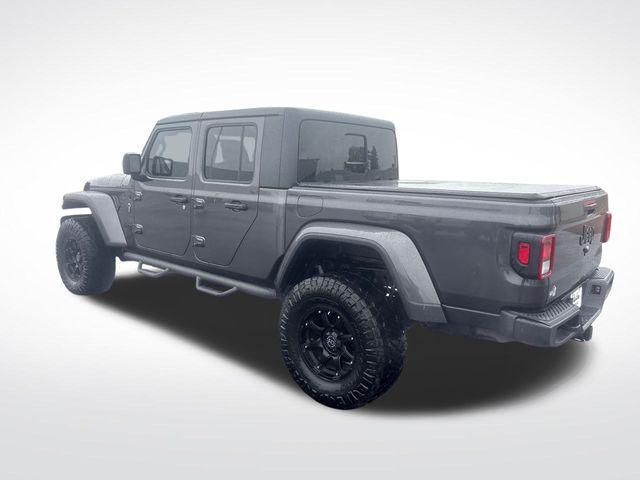 Photo of 2021 Granite Crystal Metallic Clearcoat Jeep Gladiator
