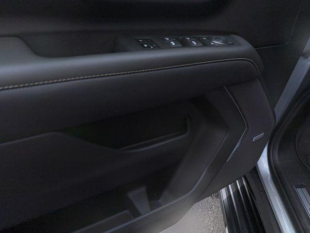 Photo of 2024 Sterling Gray Metallic Chevrolet Suburban