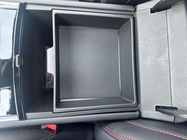Photo of 2026 Mosaic Black Metallic Chevrolet Traverse