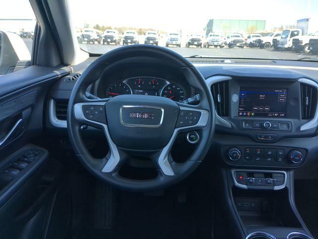 Photo of 2024 Summit White GMC Terrain