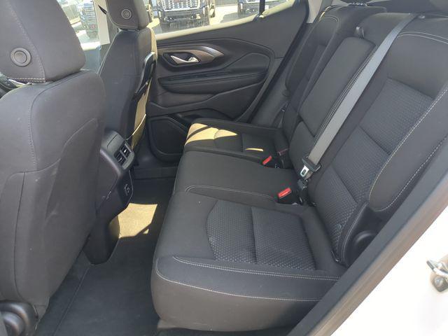 Photo of 2024 Summit White GMC Terrain
