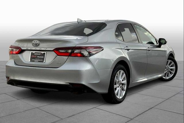 Photo of 2022 Celestial Silver Metallic Toyota Camry