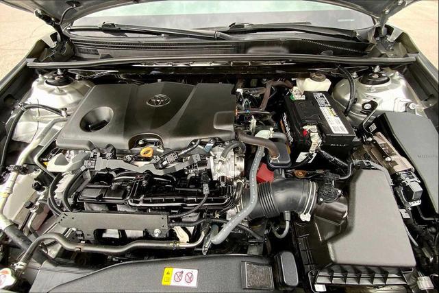 Photo of 2022 Celestial Silver Metallic Toyota Camry