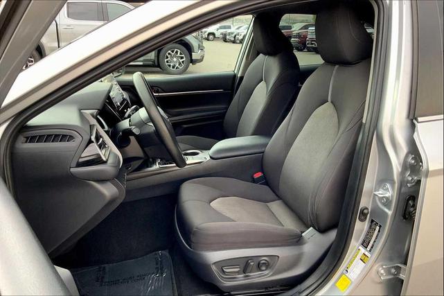 Photo of 2022 Celestial Silver Metallic Toyota Camry