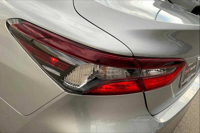 Photo of 2022 Celestial Silver Metallic Toyota Camry