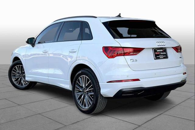 Photo of 2024 Glacier White Metallic Audi Q3