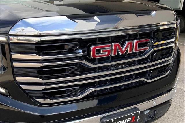 Photo of 2022 Onyx Black GMC Sierra 1500
