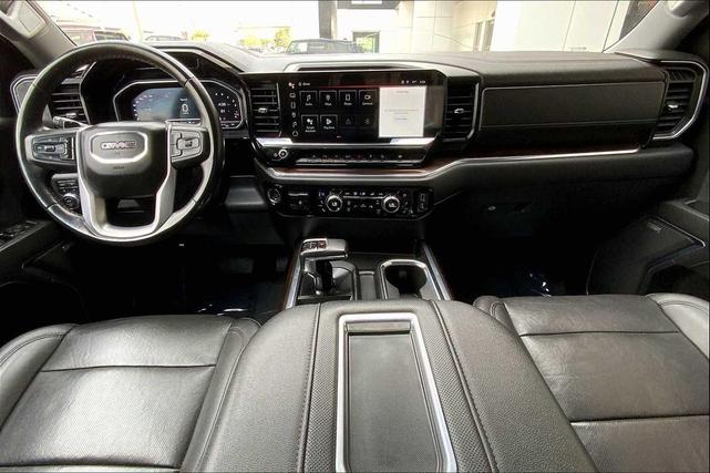 Photo of 2022 Onyx Black GMC Sierra 1500