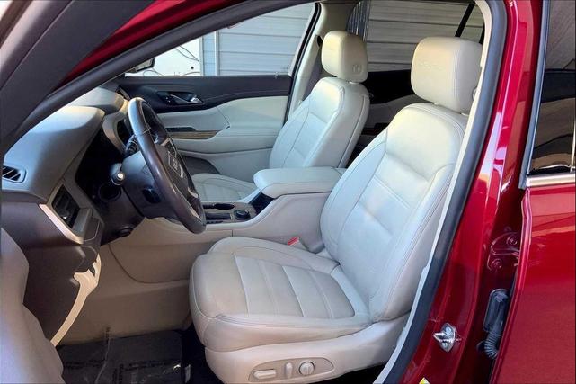 Photo of 2019 Red Quartz Tintcoat GMC Acadia