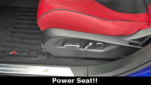Photo of 2024 Pearl Acura RDX