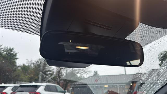 Photo of 2025 0d11 Toyota Corolla Hybrid