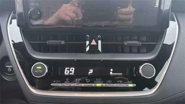 Photo of 2025 0d11 Toyota Corolla Hybrid