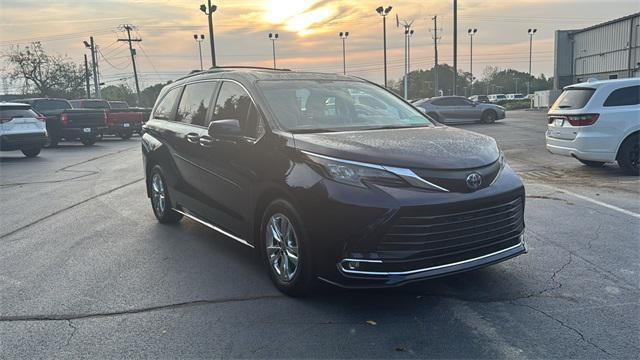 Photo of 2024 Blueprint Toyota Sienna