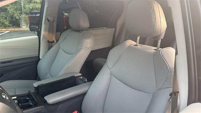 Photo of 2024 Blueprint Toyota Sienna