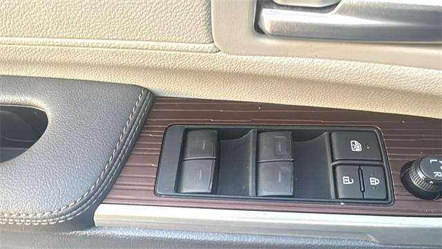 Photo of 2024 Blueprint Toyota Sienna