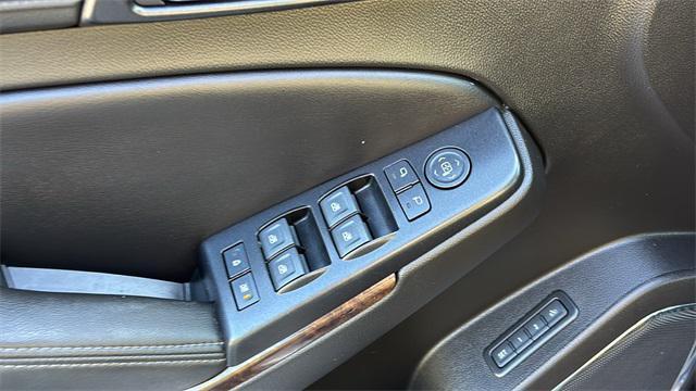 Photo of 2018 Tungsten Metallic Chevrolet Suburban