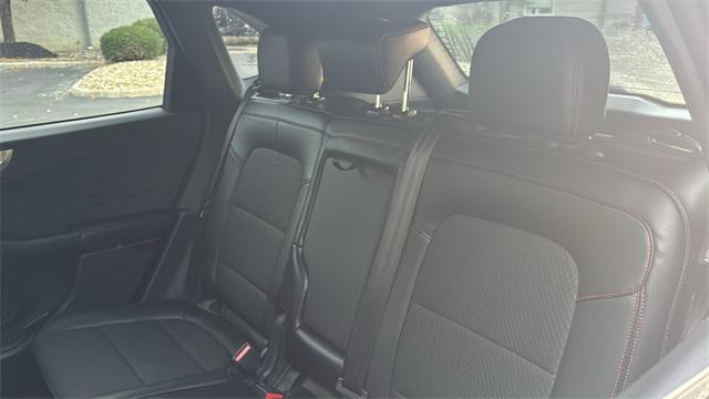 Photo of 2024 Iconic Silver Metallic Ford Escape