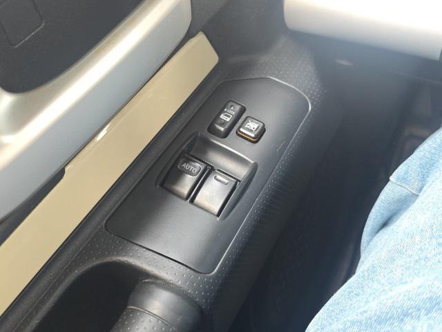 Photo of 2010 Tan Toyota FJ Cruiser