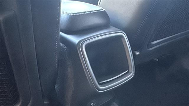 Photo of 2022 Fusion Red Metallic Volvo XC40