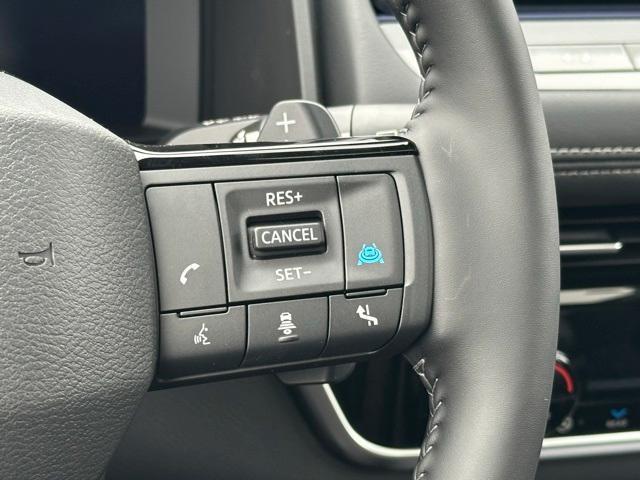 Photo of 2025 Black Nissan Rogue