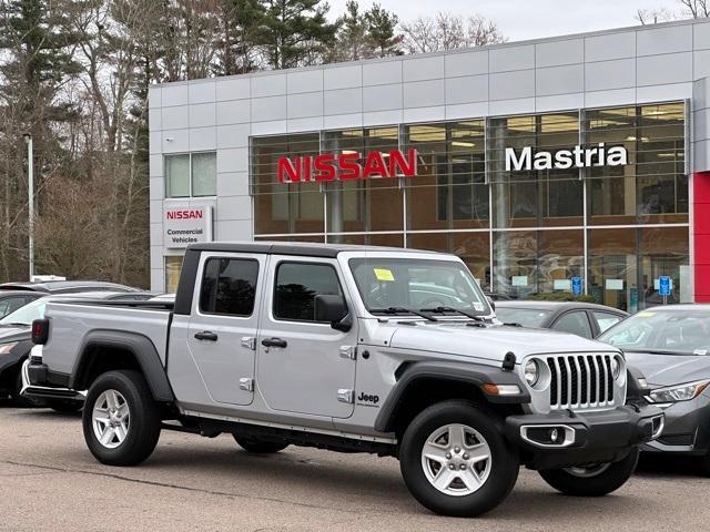 2023 Jeep Gladiator