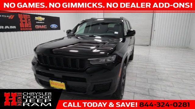Photo of 2025 Diamond Black Jeep Grand Cherokee L