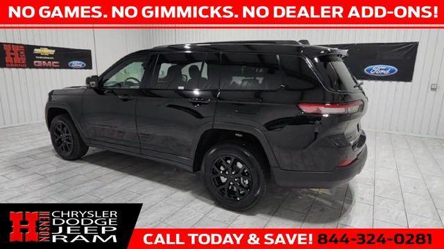 Photo of 2025 Diamond Black Jeep Grand Cherokee L